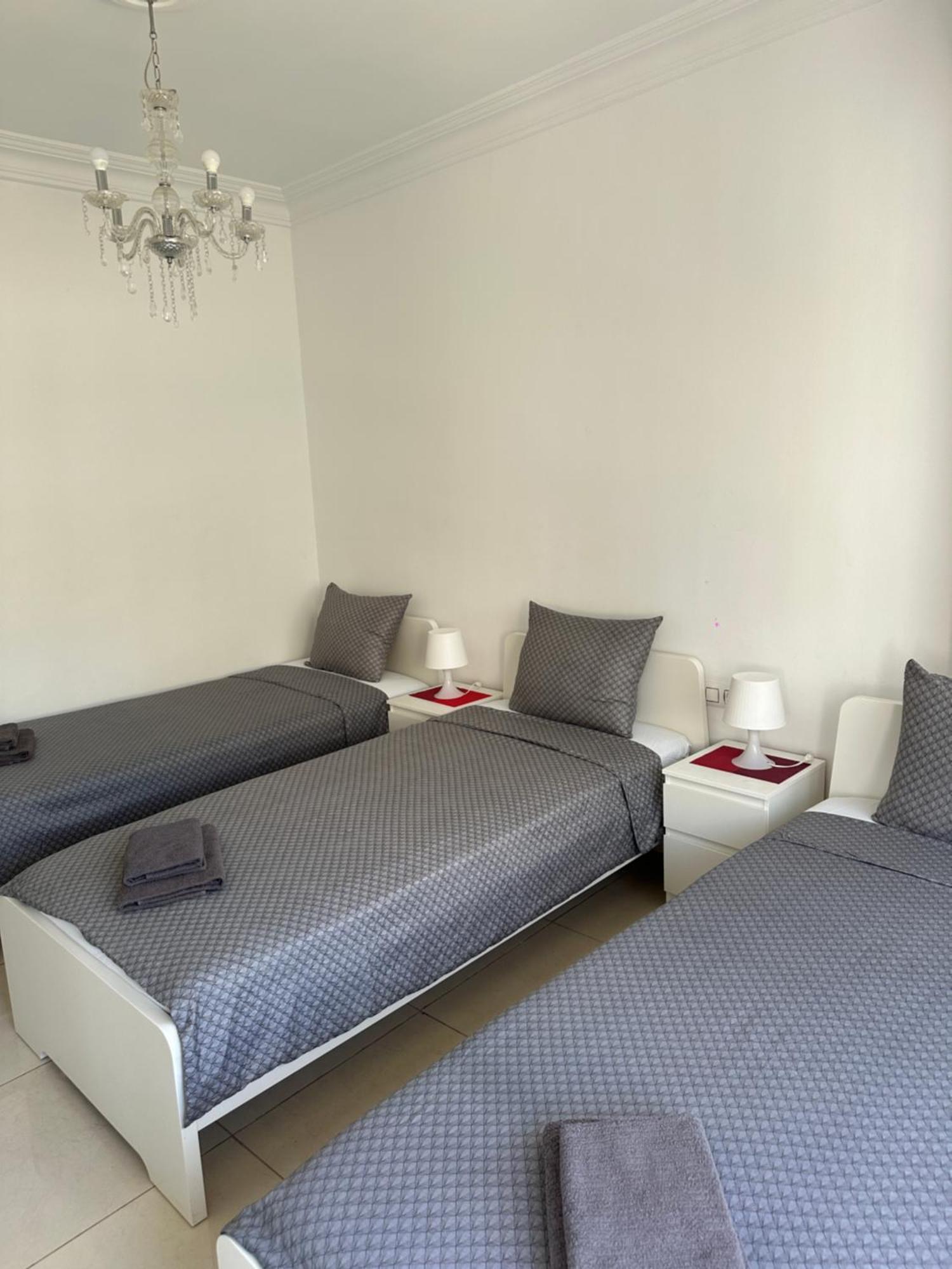 Modern And Bright 5 Bedroom Apartment Del Prado Gandía Eksteriør billede