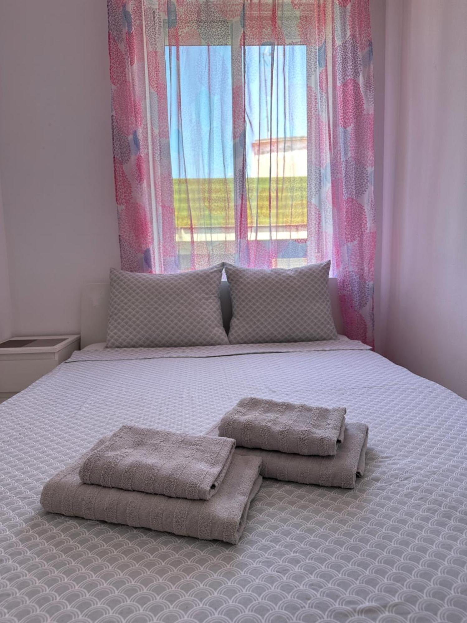 Modern And Bright 5 Bedroom Apartment Del Prado Gandía Eksteriør billede