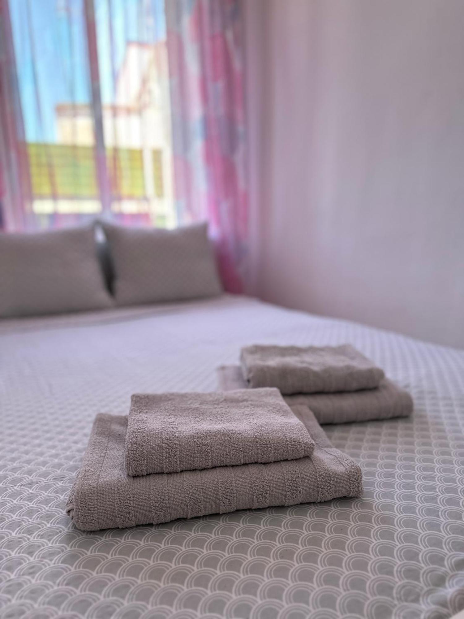 Modern And Bright 5 Bedroom Apartment Del Prado Gandía Eksteriør billede